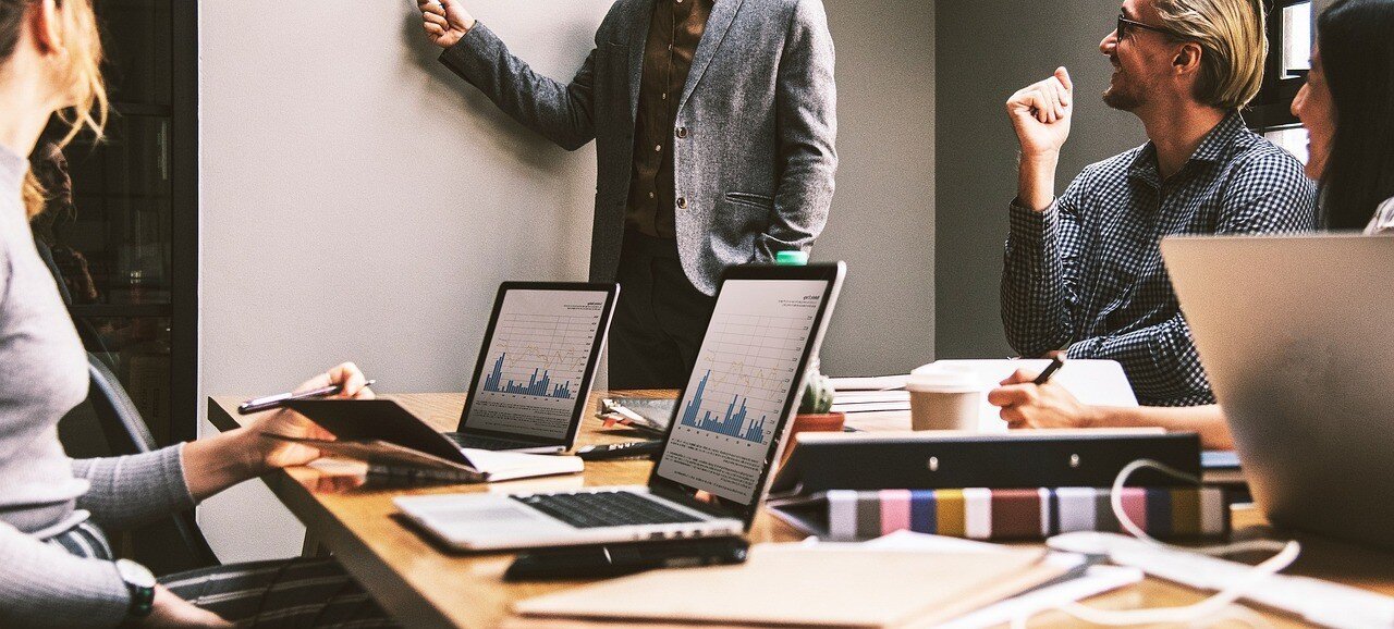 Đội ngũ y tế hợp tác